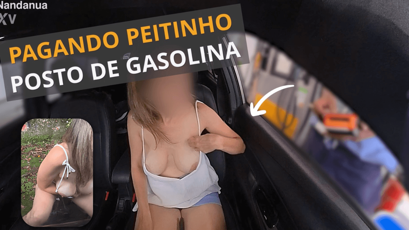 Loira Hotwife NandaNua mostra os peitos e abre as pernas